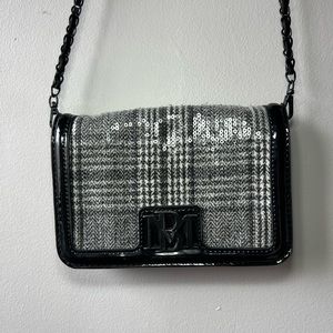 BADGLEY MISCHKA Women’s sequined Wool small cross-body Handbag Vegan Leather